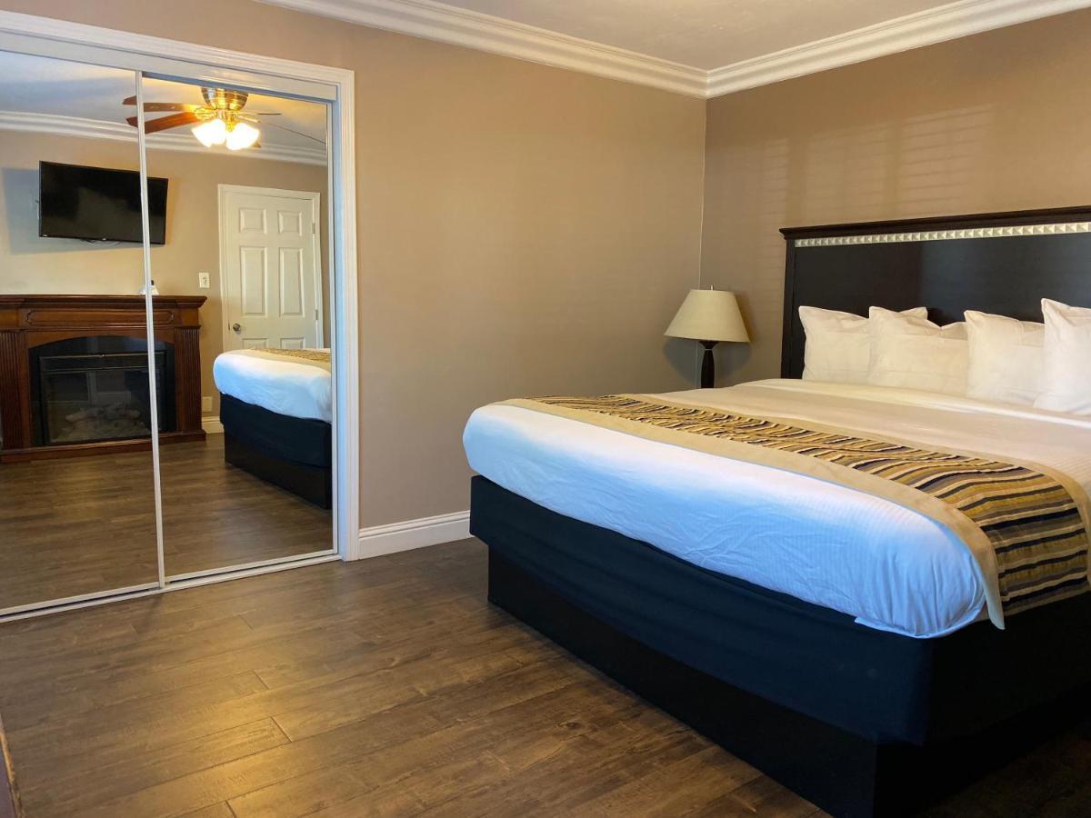 Travelodge By Wyndham Santa Maria Екстер'єр фото